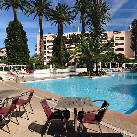 Residence Odalys Open Golfe Juan Kültér fotó