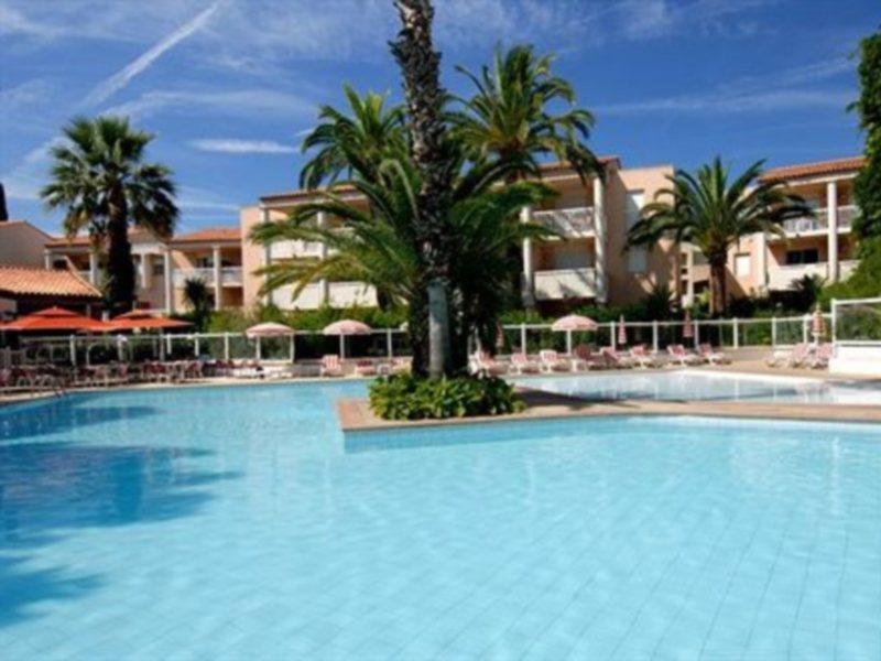 Residence Odalys Open Golfe Juan Kültér fotó